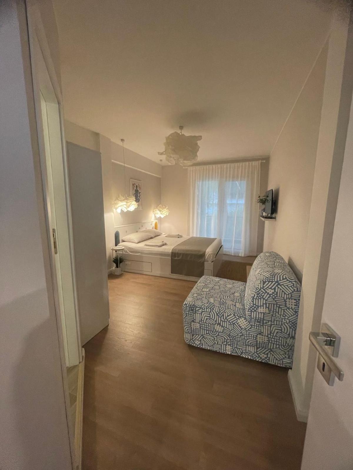Sea Esta Apartment Néa Péramos 외부 사진